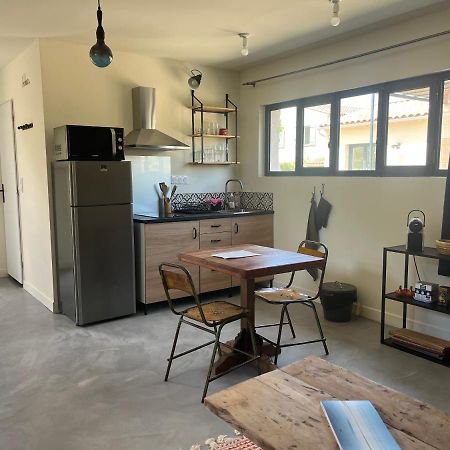 Studio Dans Les Alpilles Apartment Fontvieille Ngoại thất bức ảnh