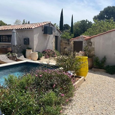 Studio Dans Les Alpilles Apartment Fontvieille Ngoại thất bức ảnh
