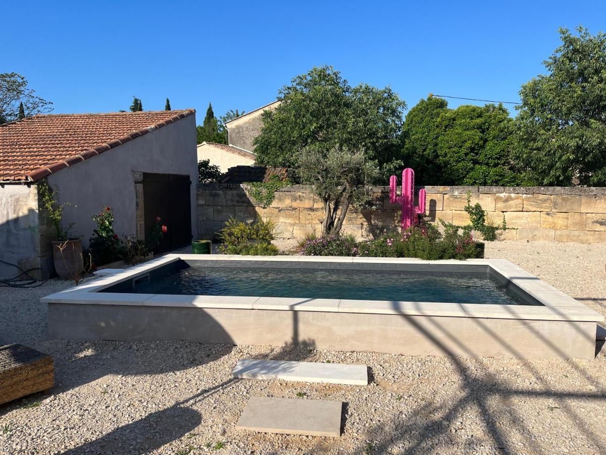 Studio Dans Les Alpilles Apartment Fontvieille Ngoại thất bức ảnh